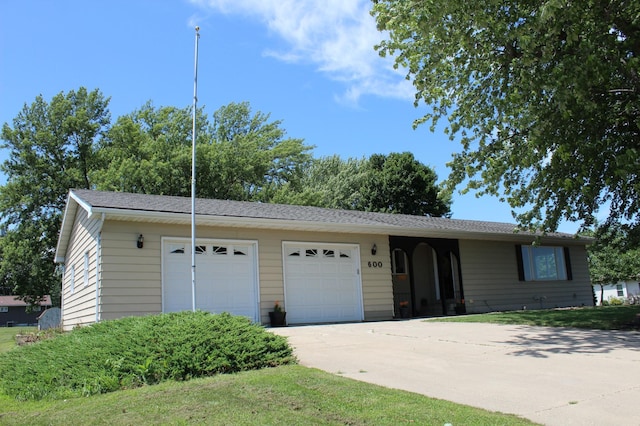 600 Venn St, Sherburn, MN 56171 - photo 2