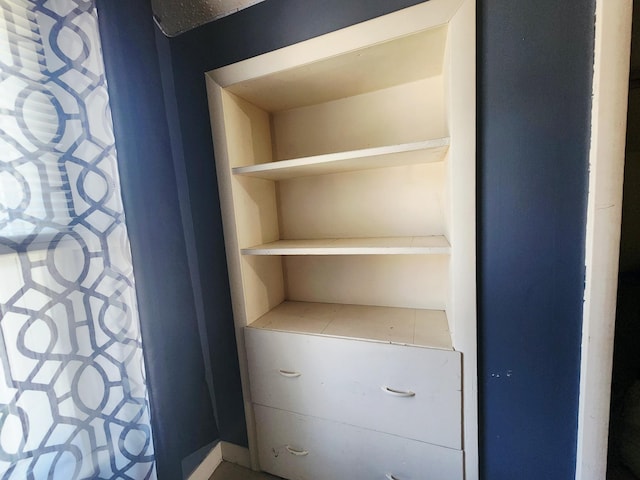 1302 Clark St, Albert Lea, MN 56007 - view of closet