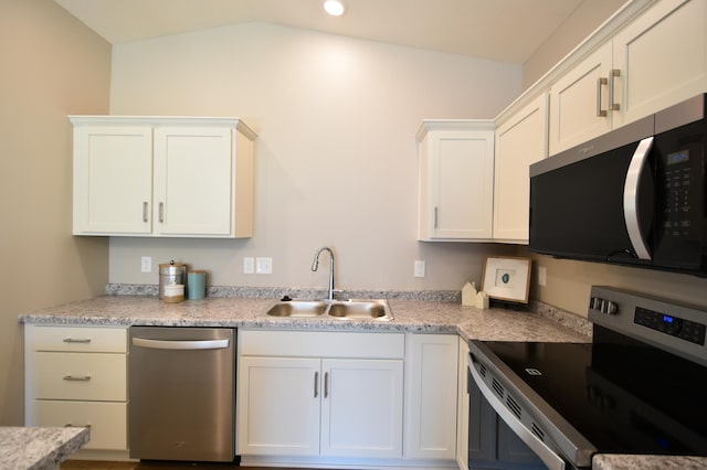 2049 20th St E, Zumbrota, MN 55992 - photo 27