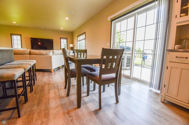 412 Hampton Dr W, Moorhead, MN 56560 - dining area featuring light wood-style flooring and recessed lighting