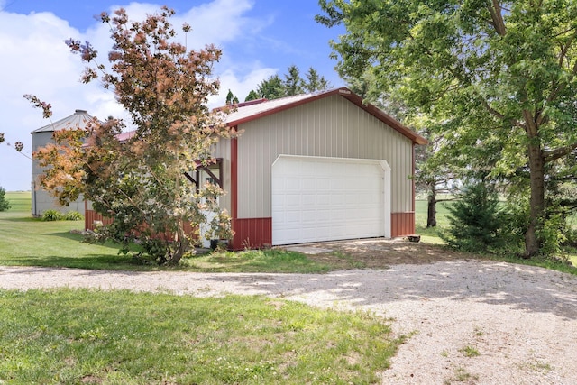 56668 145th Ave, West Concord, MN 55985 - detached garage with dirt driveway