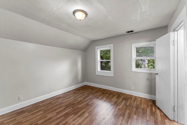 1026 Fremont Ave, Saint Paul, MN 55106 - photo 11