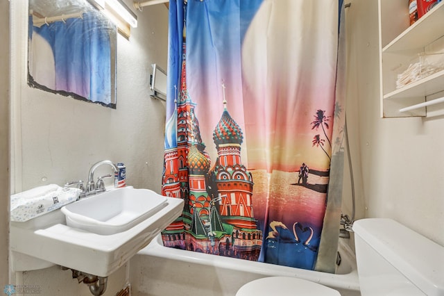 1330 16 1/2 St S, Fargo, ND 58103 - full bath featuring toilet and shower / tub combo with curtain