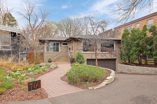 700 Mississippi River Blvd S, Saint Paul, MN 55116 - photo 1
