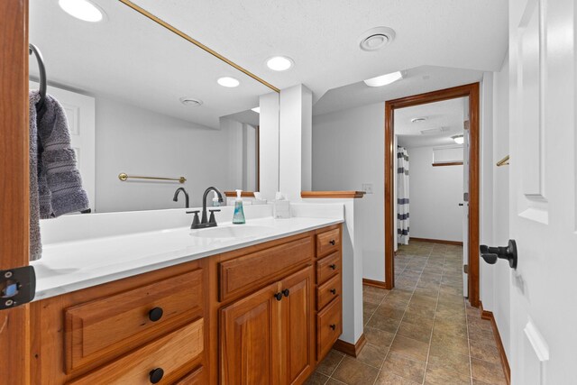 8410 207th St W, Lakeville, MN 55044 - photo 33