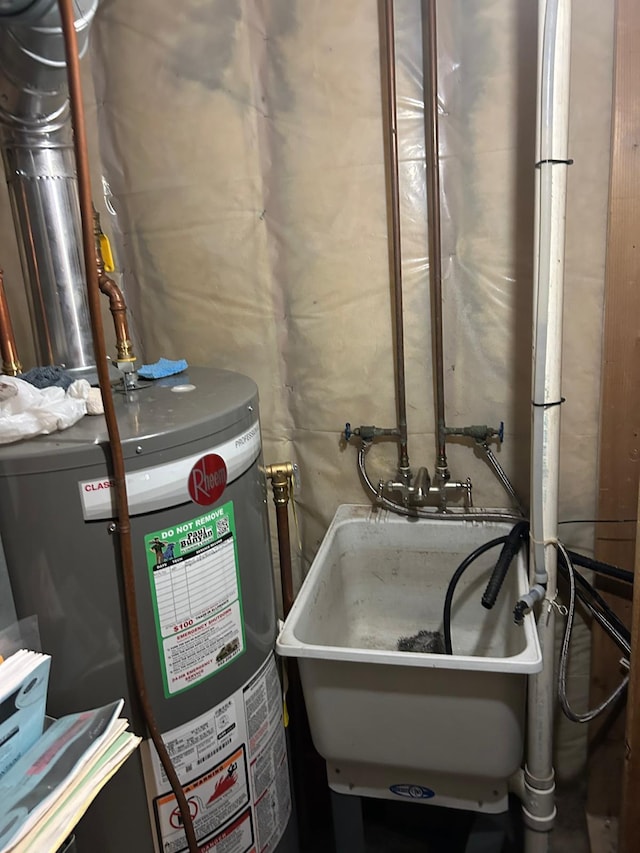 3324 131st Ln NW, Coon Rapids, MN 55448 - utility room with gas water heater and a sink