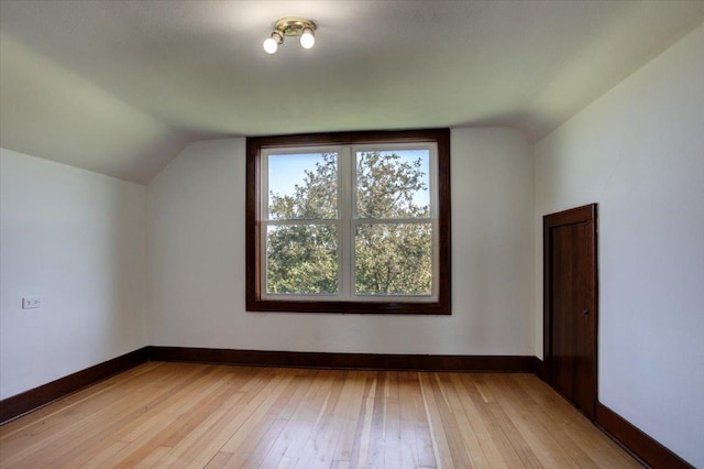 N7420 110th St, Spring Lake Twp, WI 54767 - bonus room featuring vaulted ceiling and light wood-style flooring