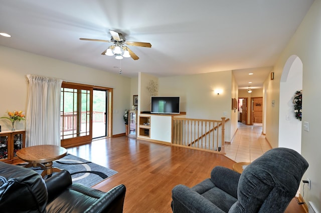 N5020 Red Pine Trl, Evergreen Twp, WI 54801 - living room featuring a ceiling fan, recessed lighting, and light wood-style floors