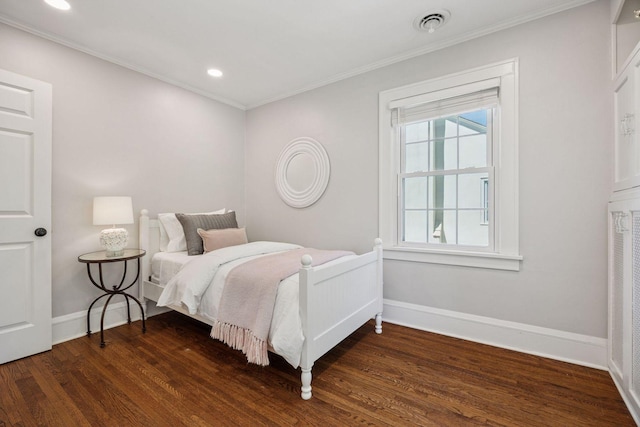 4510 Arden Ave, Edina, MN 55424 - bedroom featuring dark wood-style flooring, ornamental molding, and recessed lighting