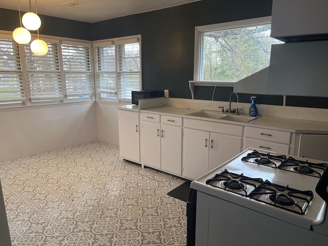 613 Peck St, Fergus Falls, MN 56537 - photo 3