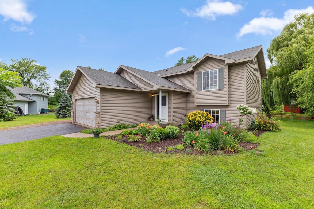 207 Ash St E, Annandale, MN 55302 - photo 1