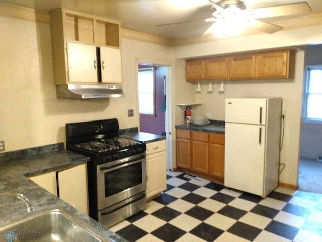 210 3rd Ave SE, Lidgerwood, ND 58053 - photo 4