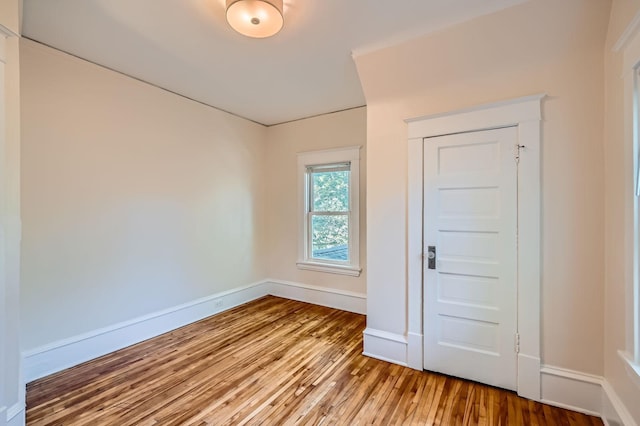 3014 Humboldt Ave N, Minneapolis, MN 55411 - foyer entrance with hardwood / wood-style flooring and baseboards