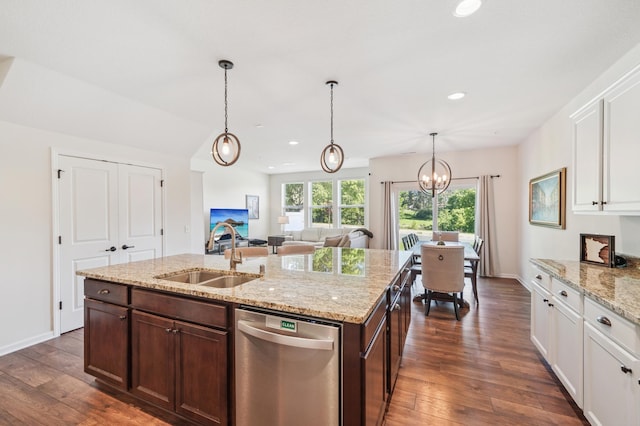 726 Maggie Way, Chanhassen, MN 55317 - photo 4