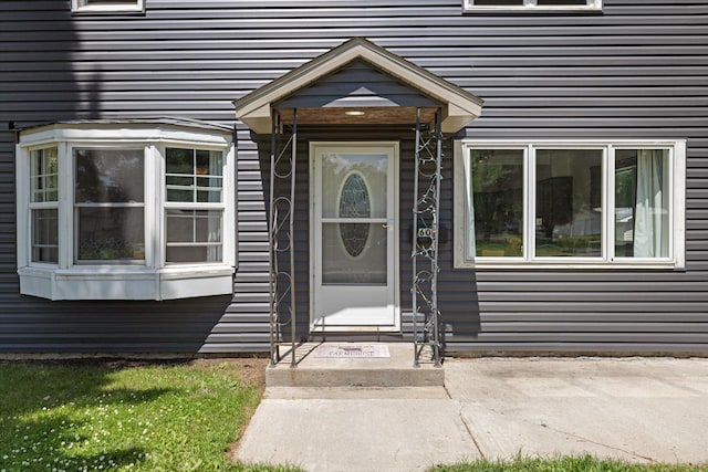 602 8th St NW, Chisholm, MN 55719 - entrance to property