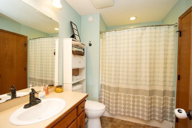 2223 Fairbanks Dr, North Mankato, MN 56003 - full bath with vanity, a shower with curtain, tile patterned flooring, and recessed lighting