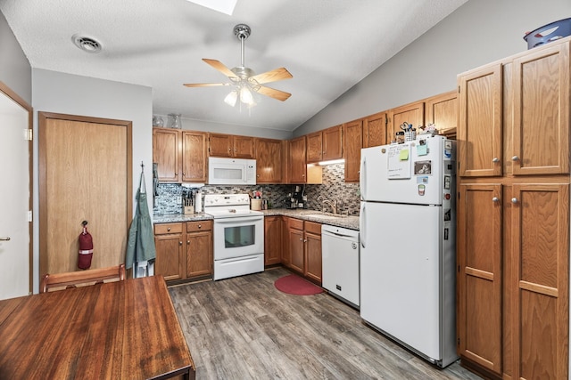 3662 Gershwin Ln N, Oakdale, MN 55128 - photo 1