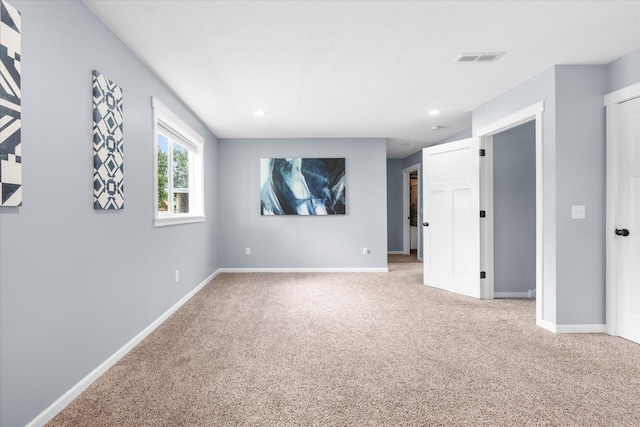 8638 Preserve Blvd N, Chisago City, MN 55013 - unfurnished room featuring carpet and recessed lighting