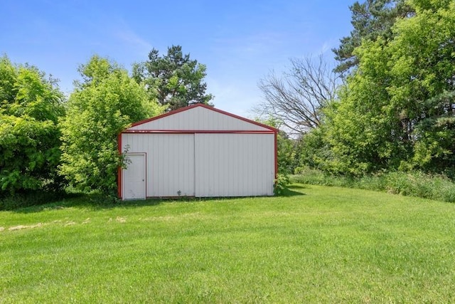 322 Central Ave N, Eagle Bend, MN 56446 - view of pole building featuring a yard