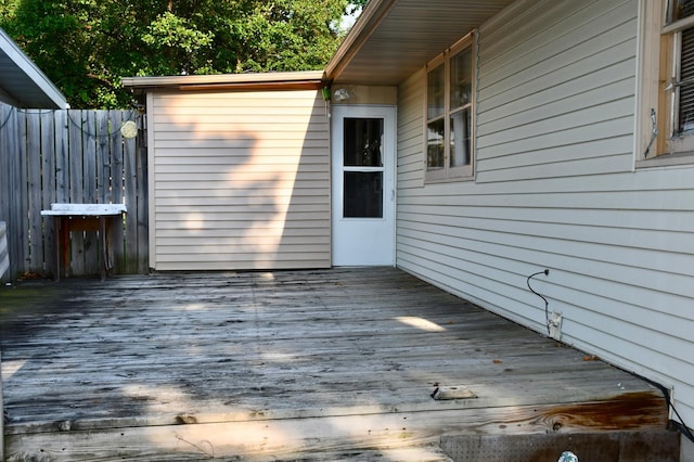 308 Maple Ave S, Thief River Falls, MN 56701 - view of deck