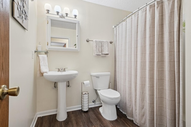 13525 Zenith Ln, Eden Prairie, MN 55346 - bathroom featuring wood finished floors and curtained shower