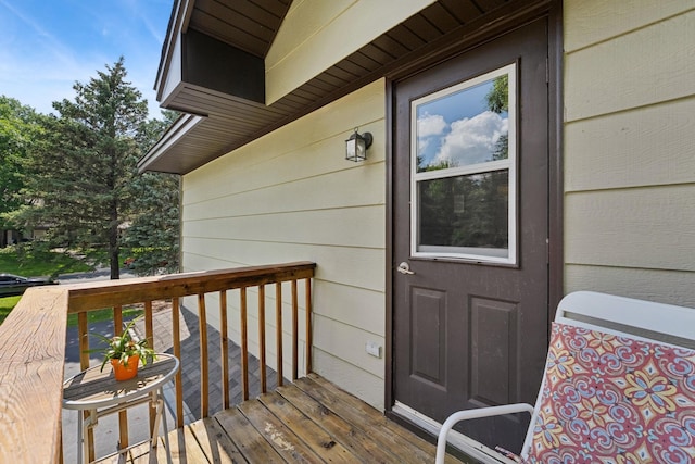 13525 Zenith Ln, Eden Prairie, MN 55346 - property entrance