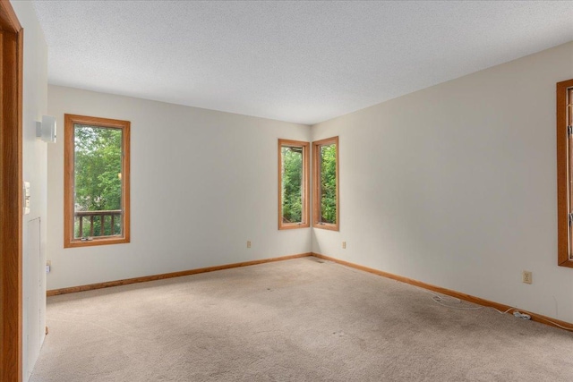 94 Wood Ridge Dr, Troy Twp, WI 54022 - photo 8