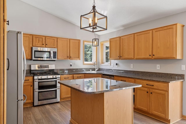 3936 Homestead Dr, Woodbury, MN 55125 - photo 8