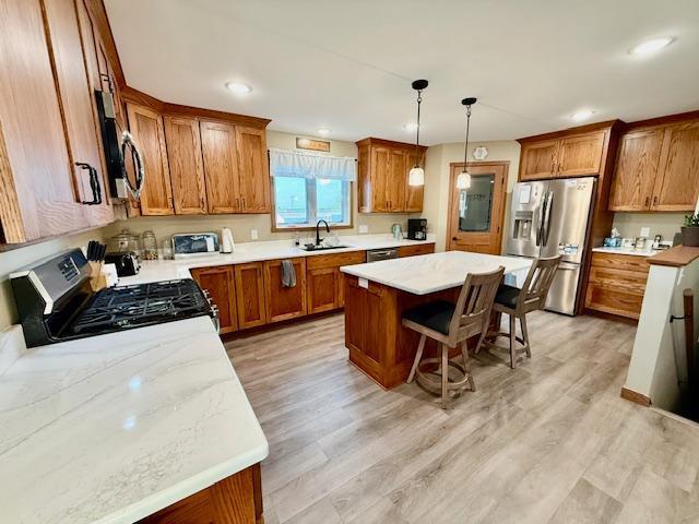 602 Newburg Ave, Mabel, MN 55954 - photo 4