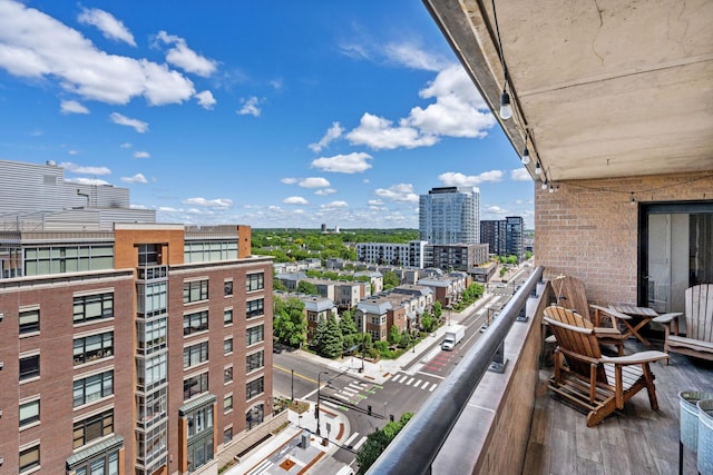 20 2nd St NE Unit P1008, Minneapolis, MN 55413 - balcony featuring a view of city