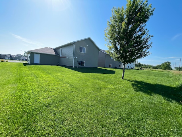 1051 Yellowstone Ave, Saint Cloud, MN 56303 - photo 4