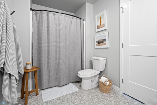 1030 Albert Dr W, West Fargo, ND 58078 - bathroom featuring a shower with shower curtain