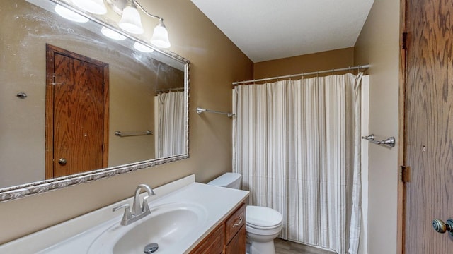4019 Baffin Ln NE, Rochester, MN 55906 - full bathroom featuring vanity and a shower with curtain