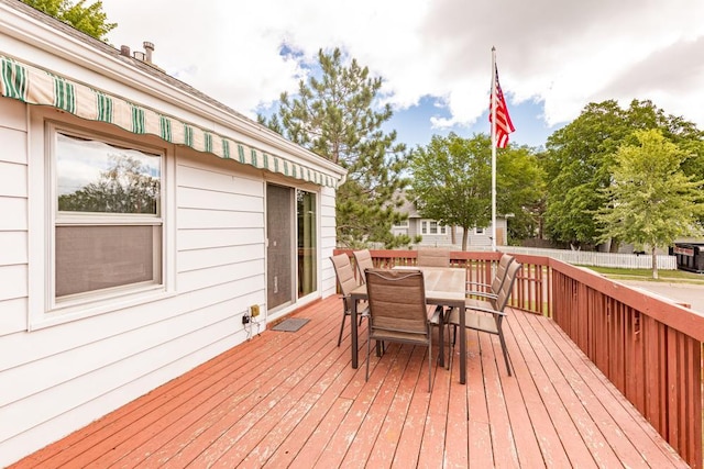 4332 Cooke St, Duluth, MN 55804 - wooden deck with outdoor dining area