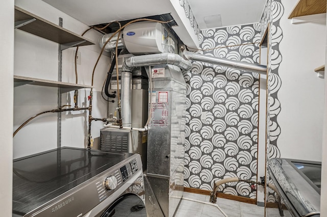 8 110th Ln NW, Coon Rapids, MN 55448 - utility room featuring washer / dryer