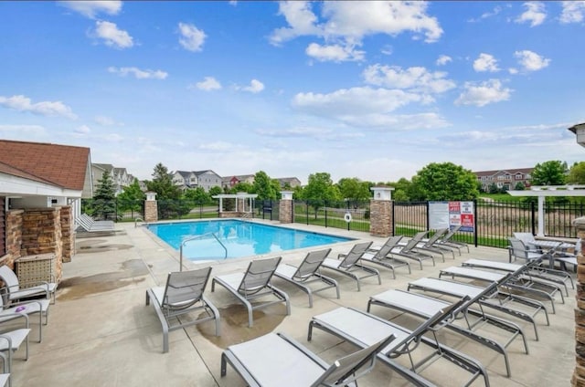 1964 Lincoln Ln, Chanhassen, MN 55317 - community pool with a patio area