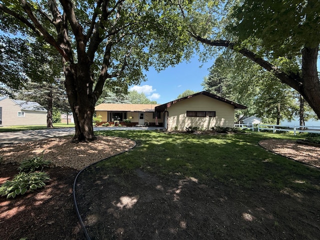 1610 6th St, Montevideo, MN 56265 - photo 2