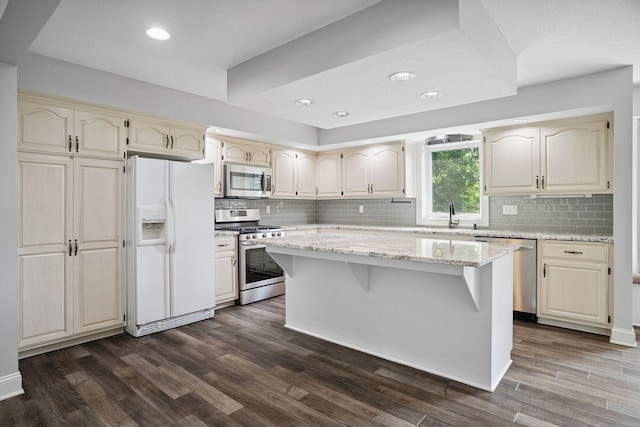 10905 35th Pl N, Plymouth, MN 55441 - photo 2