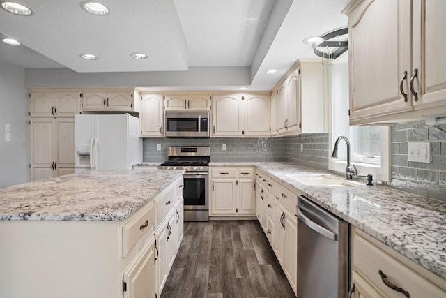 10905 35th Pl N, Plymouth, MN 55441 - photo 3
