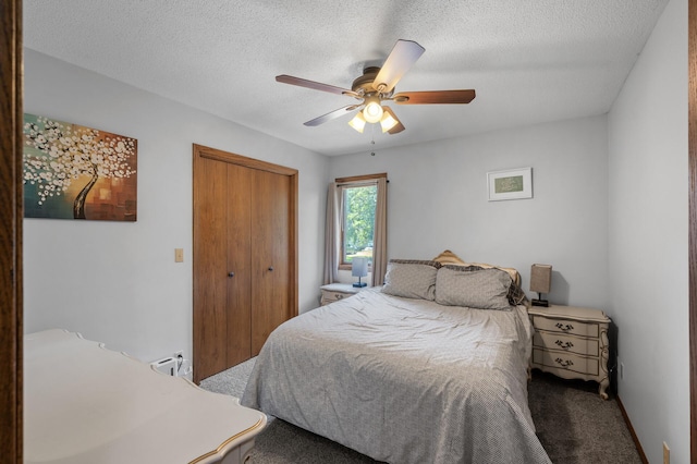 1322 Bidwell St, West Saint Paul, MN 55118 - bedroom featuring carpet, a closet, ceiling fan, and a textured ceiling