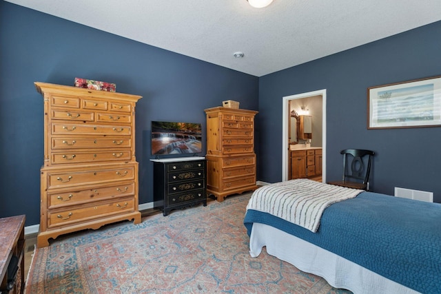 1101 Fabel Ln, Waconia, MN 55387 - bedroom featuring baseboards and ensuite bathroom