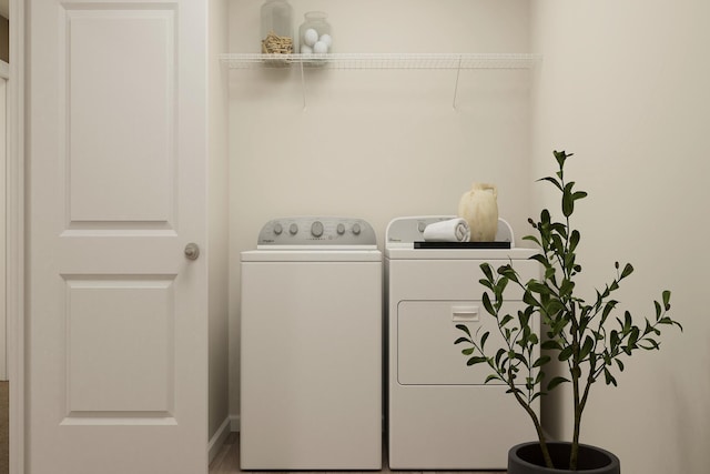 39765 Fallbrook Ave, North Branch, MN 55056 - washroom with washing machine and clothes dryer