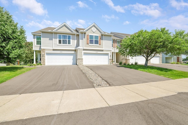 6440 157th St W, Apple Valley, MN 55124 - photo 2