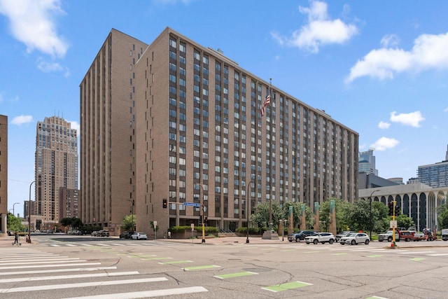 15 1st St Unit A307, Minneapolis, MN 55401 - view of building exterior featuring a view of city