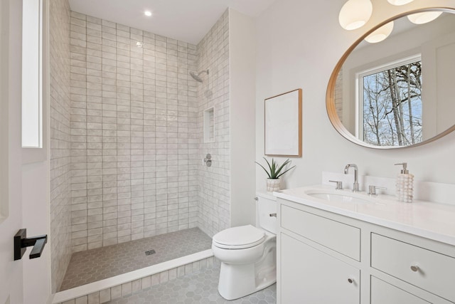 6176 Broadview Ave, Credit River Twp, MN 55372 - full bath featuring vanity, a tile shower, tile patterned floors, and recessed lighting