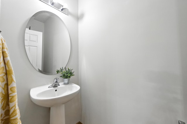 12240 Urbank St NE Unit G, Blaine, MN 55449 - view of bathroom