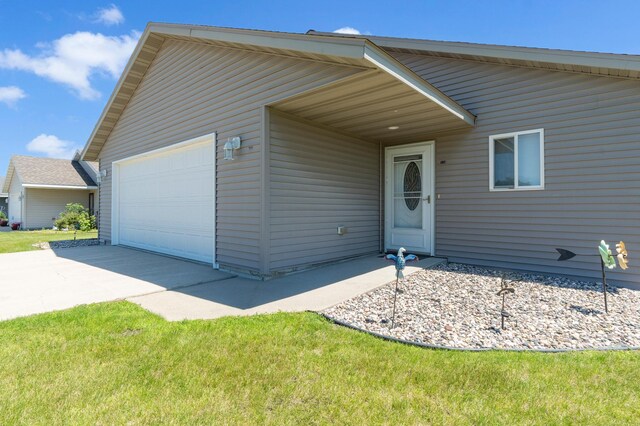 114 8th St S, Hoffman, MN 56339 - photo 2