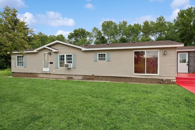 5070 10th St NW, Maple Lake, MN 55358 - rear view of house with a lawn