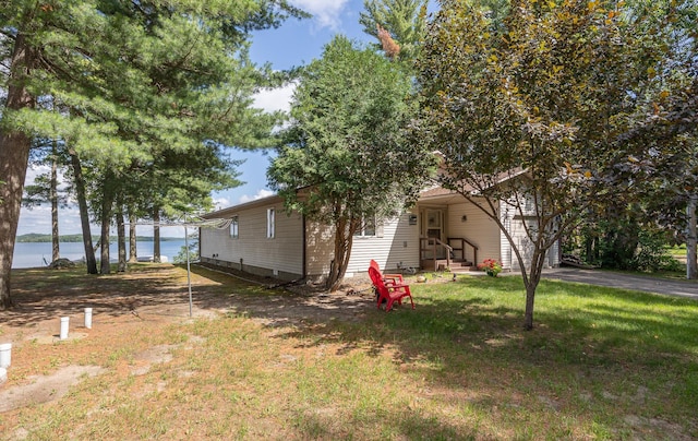 3925 Plainview Dr NW, Hackensack, MN 56452 - view of front of property featuring a water view and a front yard