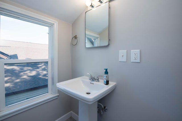 202 Silver St E, Mapleton, MN 56065 - view of bathroom